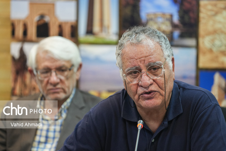 نخستین نشست شورای جشنواره چند رسانه ای