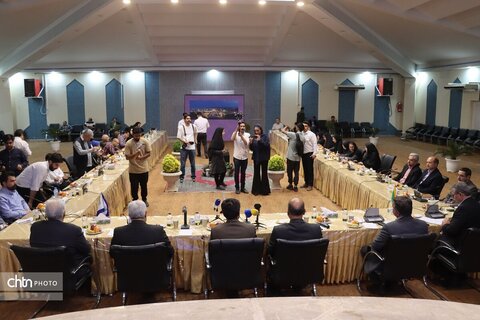 نشست خبری هجدهمین نمایشگاه بین‌المللی گردشگری و صنایع دستی خراسان رضوی  و روز بزرگداشت حکیم ابوالقاسم فردوسی در مشهد برگزار شد