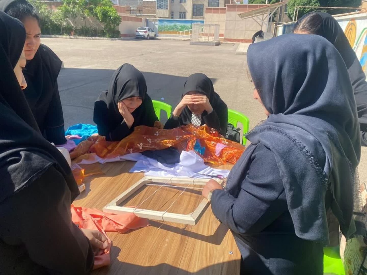 آموزش صنایعدستی در مدارس قزوین