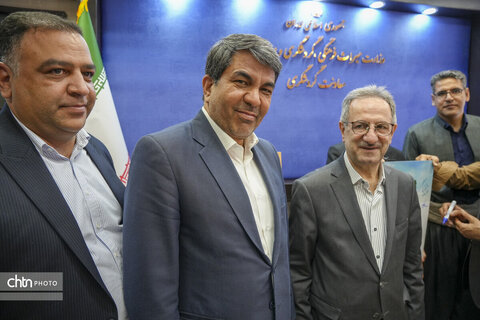 تورخبرنگاران