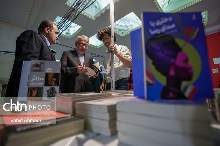 بازدید سید رضا صالحی امیری از سی و ششمین نمایشگاه بین المللی کتاب تهران