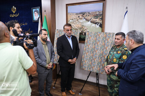 آیین رونمایی از پوسترهای «رویداد میراث دفاع‌مقدس و گردشگری مقاومت» و «نشست ملی گردشگری مقاومت»