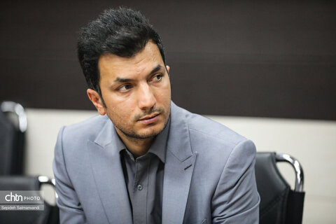 نشست مدیرکل میراث‌فرهنگی، گردشگری و صنایع‌دستی خوزستان با اصحاب رسانه