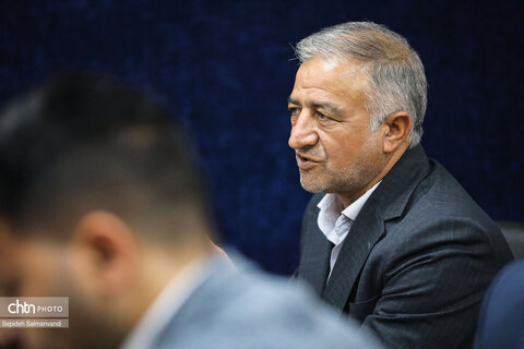 نشست مدیرکل میراث‌فرهنگی، گردشگری و صنایع‌دستی خوزستان با اصحاب رسانه