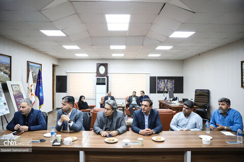 نشست مدیرکل میراث‌فرهنگی، گردشگری و صنایع‌دستی خوزستان با اصحاب رسانه