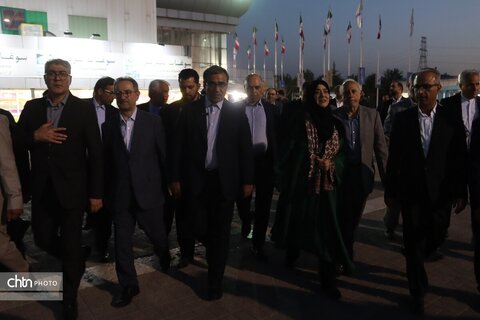 آیین افتتاحیه هجدهمین نمایشگاه بین‌المللی گردشگری و صنایع دستی خراسان رضوی با حضور معاوین گردشگری وصنایع دستی کشور واستاندار خراسان رضوی در مشهد برگزار شد