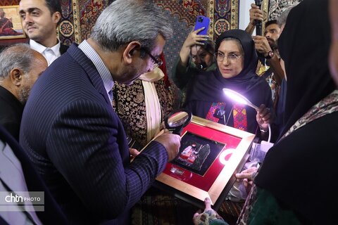 آیین افتتاحیه هجدهمین نمایشگاه بین‌المللی گردشگری و صنایع دستی خراسان رضوی با حضور معاوین گردشگری وصنایع دستی کشور واستاندار خراسان رضوی در مشهد برگزار شد