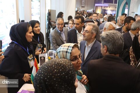 آیین افتتاحیه هجدهمین نمایشگاه بین‌المللی گردشگری و صنایع دستی خراسان رضوی با حضور معاوین گردشگری وصنایع دستی کشور واستاندار خراسان رضوی در مشهد برگزار شد