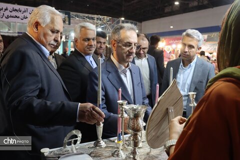 آیین افتتاحیه هجدهمین نمایشگاه بین‌المللی گردشگری و صنایع دستی خراسان رضوی با حضور معاوین گردشگری وصنایع دستی کشور واستاندار خراسان رضوی در مشهد برگزار شد