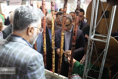 آیین افتتاحیه هجدهمین نمایشگاه بین‌المللی گردشگری و صنایع دستی خراسان رضوی با حضور معاوین گردشگری وصنایع دستی کشور واستاندار خراسان رضوی در مشهد برگزار شد