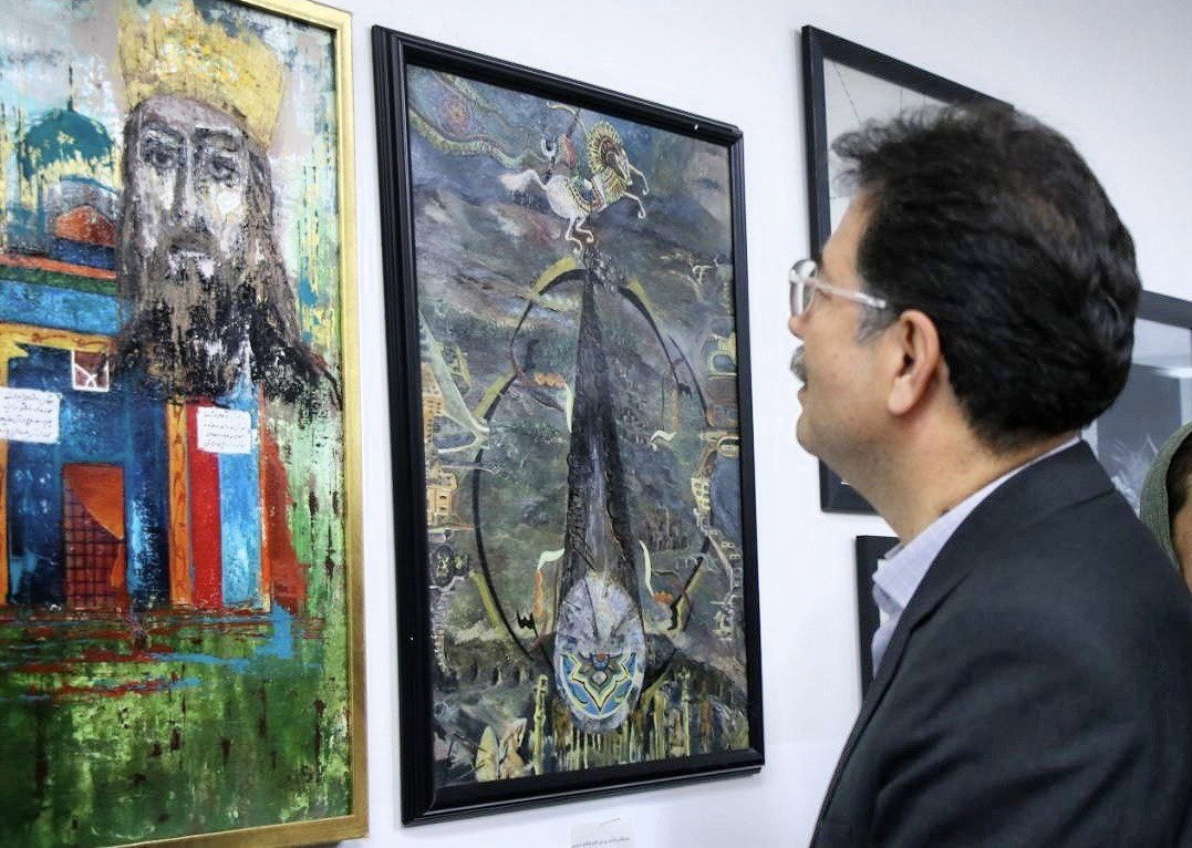 به بلندای نام فردوسی: آینهای از هنر و حماسه