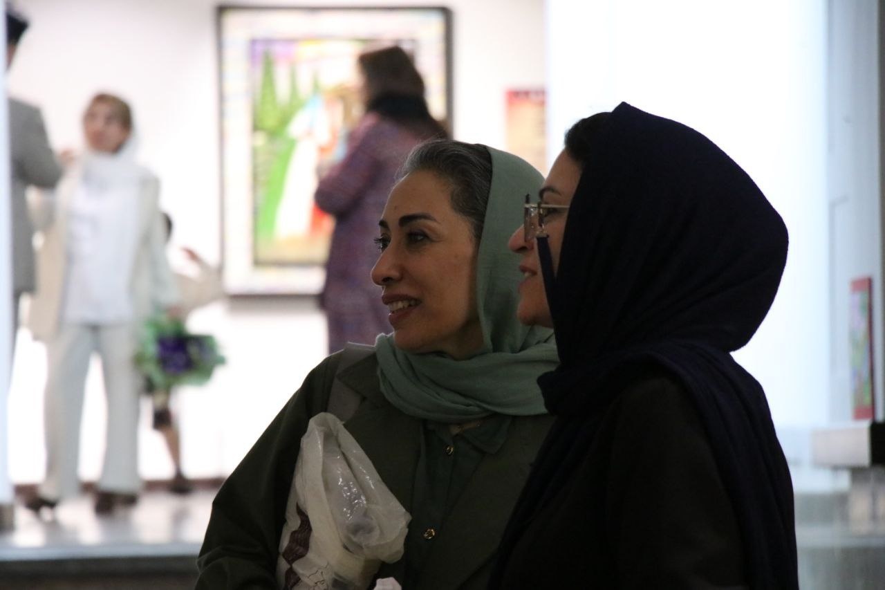 به بلندای نام فردوسی: آینهای از هنر و حماسه