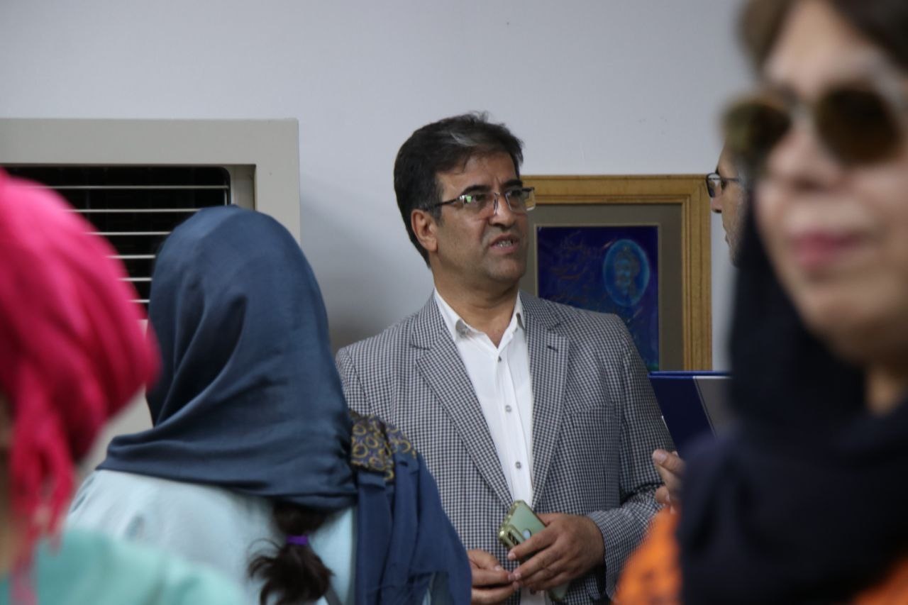 به بلندای نام فردوسی: آینهای از هنر و حماسه