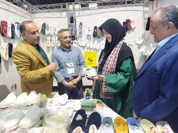 صنایع‌دستی کردستان جلوه‌گر فرهنگ و هنر ایرانی است