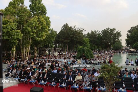 آیین نکوداشت حکیم ابوالقاسم فردوسی در شهر تاریخی توس برگزار شد