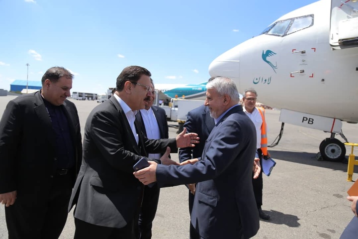 ورود صالحی‌امیری به آذربایجان‌شرقی برای شرکت در همایش «فرزندان سهندآباد و هشترود»/ رونمایی از هشت طرح تحول‌آفرین