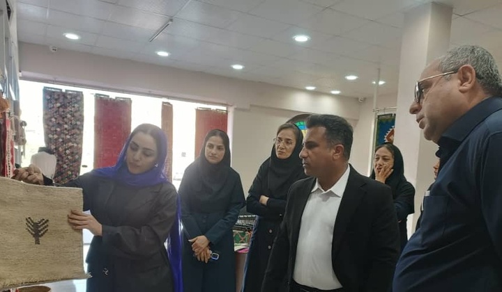 افتتاح نمایشگاه صنایع‌دستی رنگ و ریشه در بوشهر