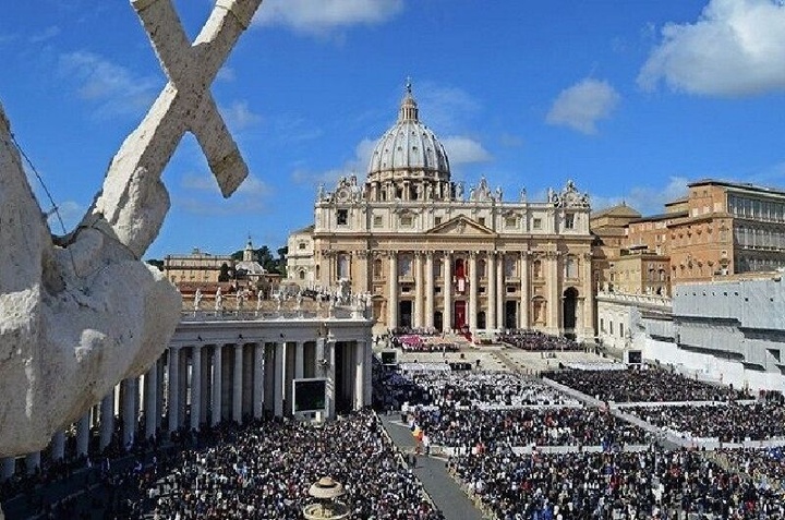 وزیر میراث‌فرهنگی برای شرکت در مراسم تحلیف پاپ لئون چهاردهم عازم واتیکان می‌شود
