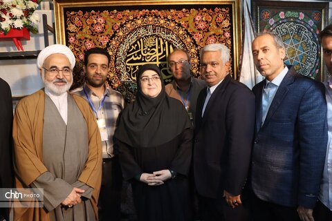 بازدیدفاطمه مهاجرانی سخنگوی  دولت در هجدهمین نمایشگاه بین المللی گردشگری وصنایع دستی مشهد