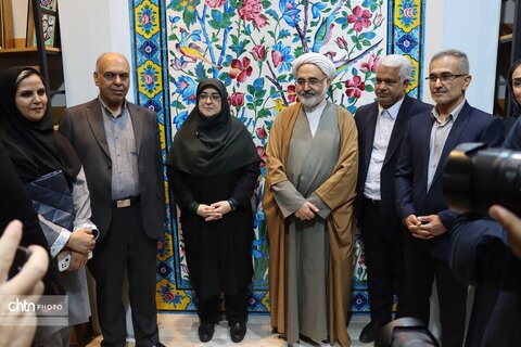 بازدیدفاطمه مهاجرانی سخنگوی  دولت در هجدهمین نمایشگاه بین المللی گردشگری وصنایع دستی مشهد