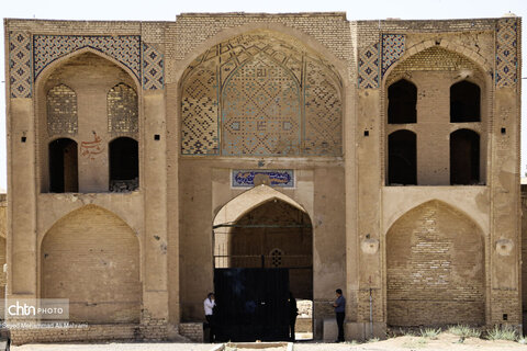 حل مشکلات کاروانسرای ها جهانی شهرستان شاهین شهر و میمه اصفهان