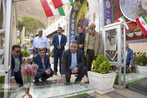 روزملی موزه