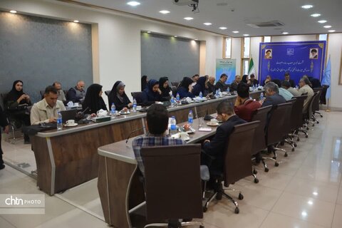 نشست خبری مدیر کل میراث فرهنگی، گردشگری و صنایع دستی یزد با اصحاب رسانه استان