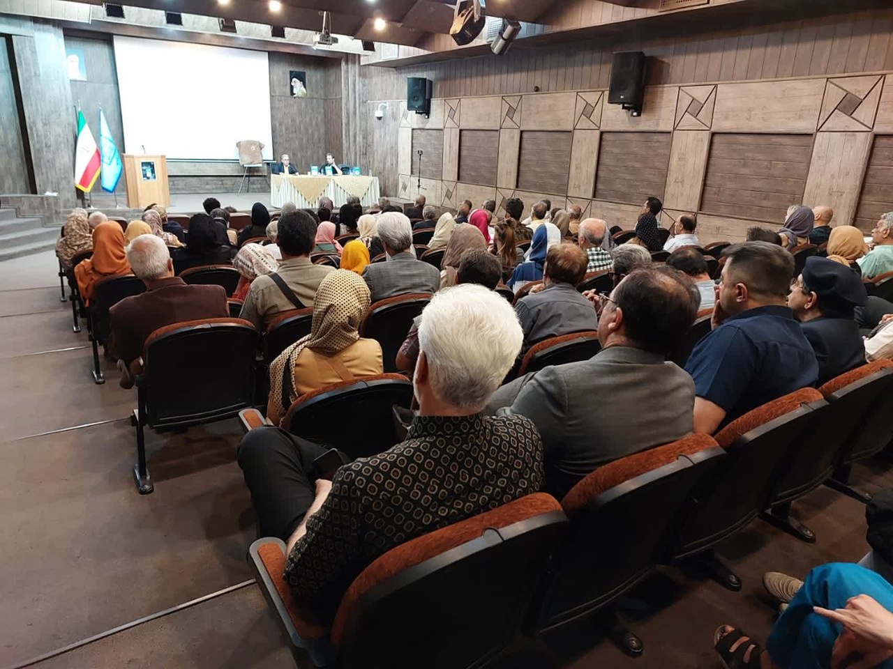 آیین رونمایی از کتاب عیاران کوچان در قزوین برگزار شد