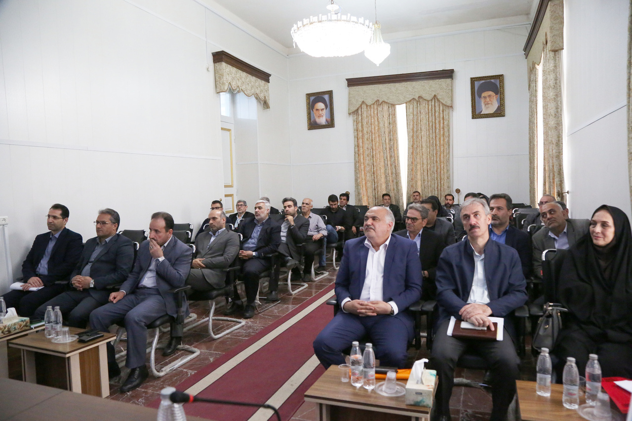 نشست هماندیشی راهاندازی موزههای تخصصی سازمانی در گلستان برگزار شد/ توسعه موزههای تخصصی، ضرورتی برای صیانت از هویت فرهنگی استان