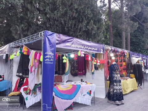 افتتاح جشنواره ملی مدو لباس زاگرس در محوطه تاریخی و فرهنگی قلعه فلک‌الافلاک