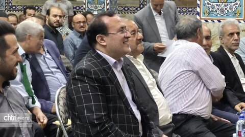 نشست مدیر کل میراث فرهنگی، گردشگری و صنایع دستی در جمع هیئت‌های مذهبی یزد