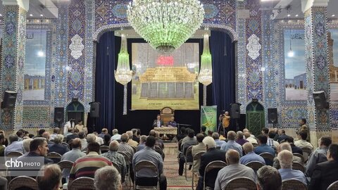 نشست مدیر کل میراث فرهنگی، گردشگری و صنایع دستی در جمع هیئت‌های مذهبی یزد