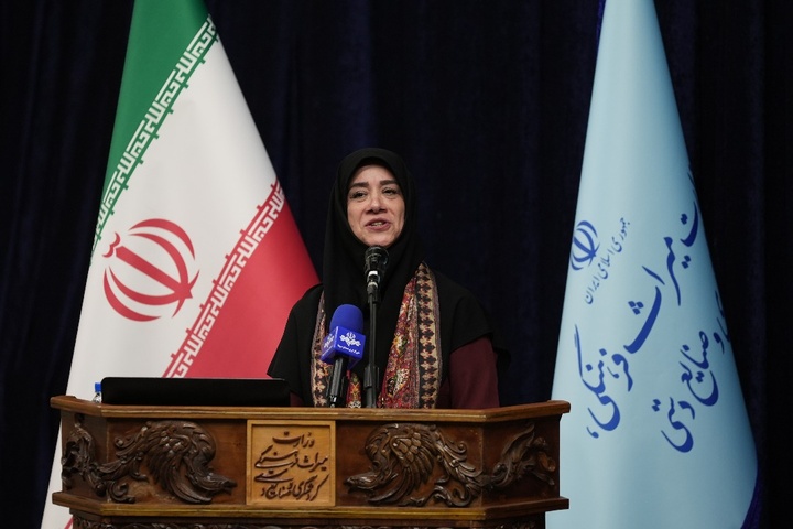 جلالی: ۱۲ هزار غرفه فروش صنایع‌دستی در نوروزگاه‌ها برپا شد / بازدید ۷ میلیون نفری و فروش ۶۳۰ میلیارد تومانی