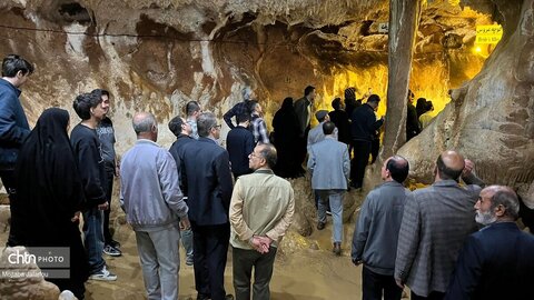 تور آشناسازی نخبگان با غار کتله خور شهرستان خدابنده در هفته میراث‌فرهنگی