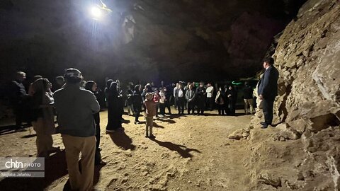 تور آشناسازی نخبگان با غار کتله خور شهرستان خدابنده در هفته میراث‌فرهنگی