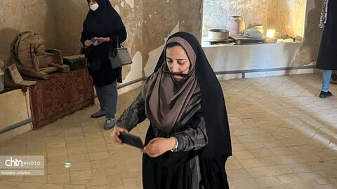 تور آشناسازی دستگاه‌های اجرایی  با آرامگاه چلبی اوغلو شهرستان سلطانیه  در هفته میراث‌فرهنگی