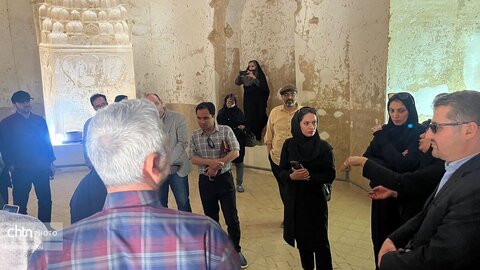 تور آشناسازی دستگاه‌های اجرایی  با آرامگاه چلبی اوغلو شهرستان سلطانیه  در هفته میراث‌فرهنگی