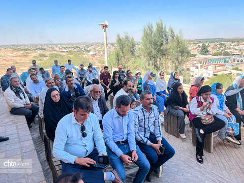 اجرای نمایش «دیده‌بان شقایق» در قلعه شوش