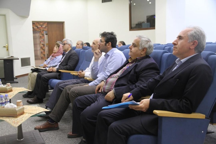 دفاع، بخشی مهم از زیست فرهنگی ملت‌هاست