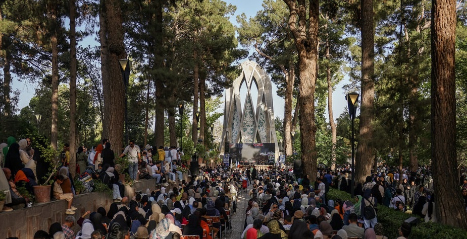 سخنگوی دولت در مراسم بزرگداشت خیام: خیام یک خردمند به تمام معنا بود