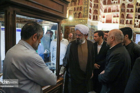 بازدید دبیر ستاد امر به معروف و نهی از منکر از بقعه شیخ صفی الدین اردبیلی