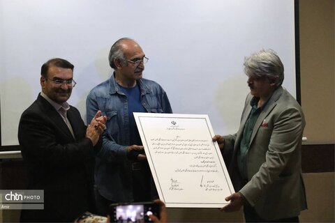 دیدار سرپرست اداره کل میراث فرهنگی البرز با اعضای جمعیت همیار البرز به مناسبت هفته میراث فرهنگی