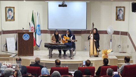 دیدار سرپرست اداره کل میراث فرهنگی البرز با اعضای جمعیت همیار البرز به مناسبت هفته میراث فرهنگی
