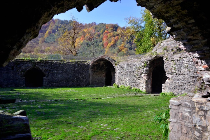 اختصاص ۵ میلیارد تومان برای زیرساخت‌های گردشگری و مرمت بناهای تاریخی سیاهکل