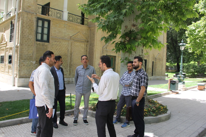 آغاز عملیات تخصصی و علمی در فضای سبز باغ تاریخی نیاوران