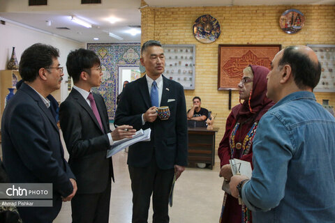 بازدید سفیر ژاپن از پژوهشکده هنرهای سنتی و صنایع دستی