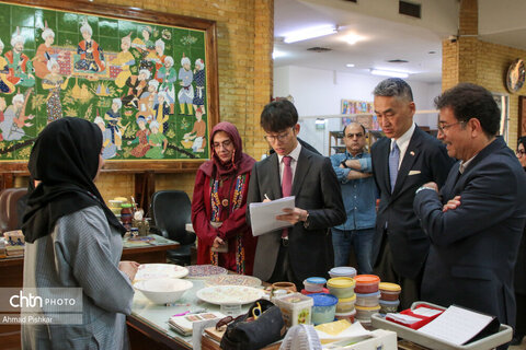 بازدید سفیر ژاپن از پژوهشکده هنرهای سنتی و صنایع دستی