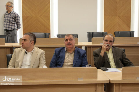 نشست جامعه حرفه ای هتلداران استان ها و مناطق آزاد با وزیر میراث فرهنگی، گردشگری و صنایع دستی