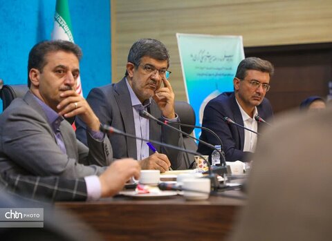 نشست موزه‌داران و متخصصان میراث فرهنگی یزد با حضور استاندار در هفته میراث فرهنگی