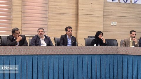 نشست موزه‌داران و متخصصان میراث فرهنگی یزد با حضور استاندار در هفته میراث فرهنگی